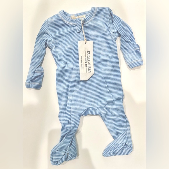 Newborn Take Home Set - blanket, romper and cap - Picture 2 of 4